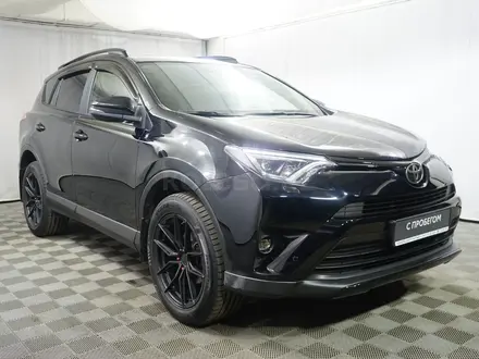 Toyota RAV4 2017 года за 12 600 000 тг. в Алматы – фото 19