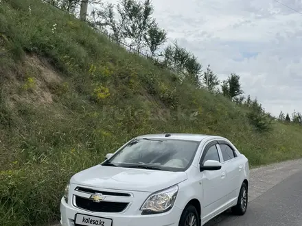 Chevrolet Cobalt 2022 года за 4 800 000 тг. в Актобе – фото 3