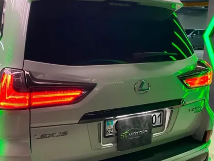 Lexus LX 570 2020 года за 54 000 000 тг. в Астана – фото 26