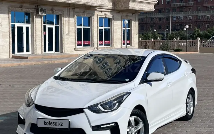 Hyundai Elantra 2015 годаfor5 800 000 тг. в Актау