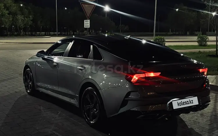 Kia K5 2021 года за 10 800 000 тг. в Астана