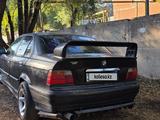 BMW 318 1993 года за 600 000 тг. в Алматы – фото 3