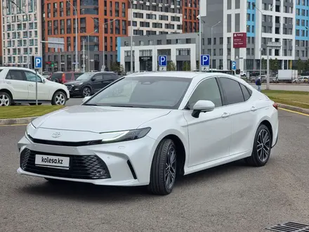 Toyota Camry 2024 года за 24 850 000 тг. в Астана – фото 2