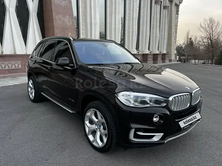 BMW X5 2015 года за 16 000 000 тг. в Алматы – фото 13