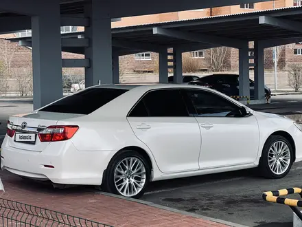 Toyota Camry 2014 года за 9 700 000 тг. в Астана – фото 16