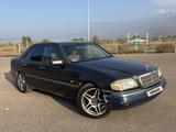 Mercedes-Benz C 280 1994 годаүшін1 900 000 тг. в Алматы – фото 2