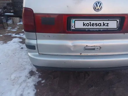 Volkswagen Sharan 2001 года за 2 000 000 тг. в Боровое – фото 11