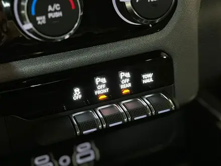 RAM 1500 Big Horn 2024 года за 43 900 000 тг. в Караганда – фото 21