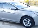 Hyundai Sonata 2010 годаfor5 700 000 тг. в Шымкент – фото 4