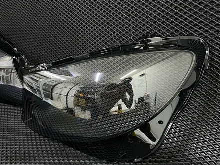 Стекла фары Mercedes Benz W213 за 25 000 тг. в Астана – фото 6