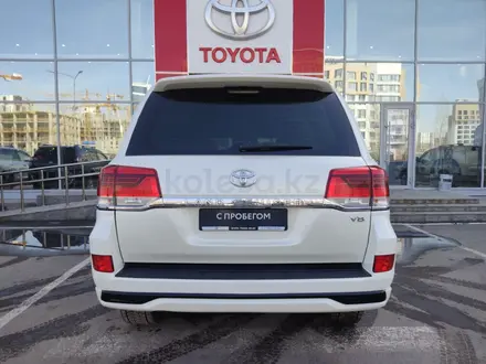Toyota Land Cruiser 2015 годаүшін25 700 000 тг. в Астана – фото 4