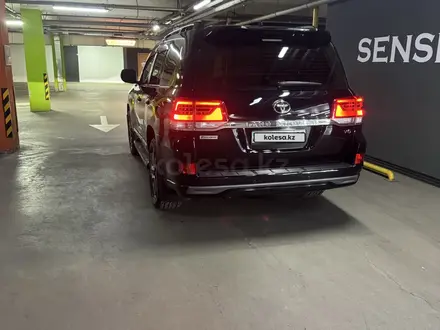 Toyota Land Cruiser 2018 года за 29 999 000 тг. в Алматы – фото 3