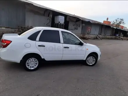 ВАЗ (Lada) Granta 2190 2015 года за 2 400 000 тг. в Уральск – фото 3