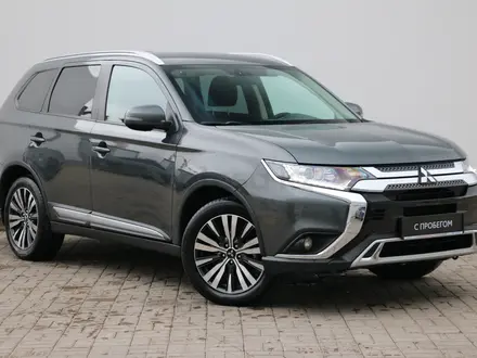 Mitsubishi Outlander 2019 года за 9 970 000 тг. в Астана – фото 18