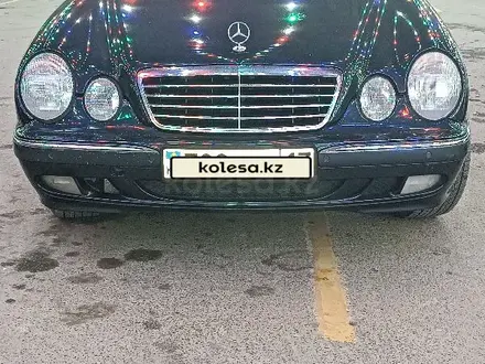 Mercedes-Benz E 280 2000 года за 4 300 000 тг. в Шымкент