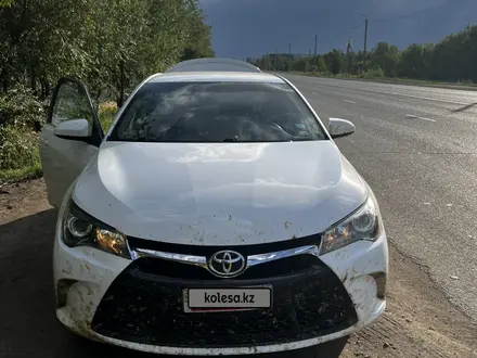 Toyota Camry 2015 года за 6 500 000 тг. в Уральск