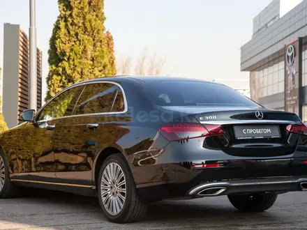 Mercedes-Benz E 300 2022 года за 19 200 000 тг. в Алматы – фото 3
