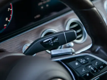 Mercedes-Benz E 300 2022 года за 19 200 000 тг. в Алматы – фото 21