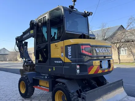 Volvo  EW 2017 года за 25 500 000 тг. в Шымкент