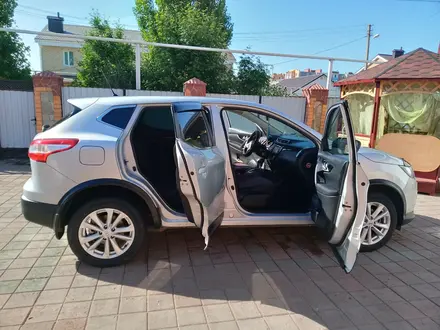 Nissan Qashqai 2015 года за 10 500 000 тг. в Костанай – фото 2