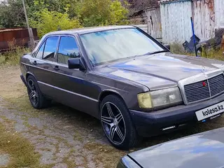 Mercedes-Benz 190