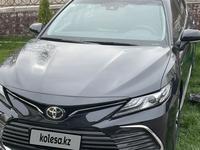 Toyota Camry 2023 года за 14 500 000 тг. в Алматы