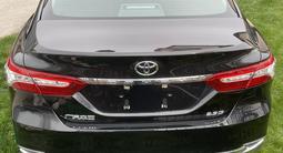 Toyota Camry 2023 года за 14 800 000 тг. в Алматы – фото 3