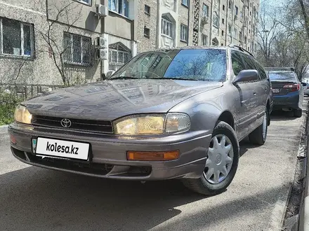 Toyota Camry 1993 года за 2 800 000 тг. в Алматы