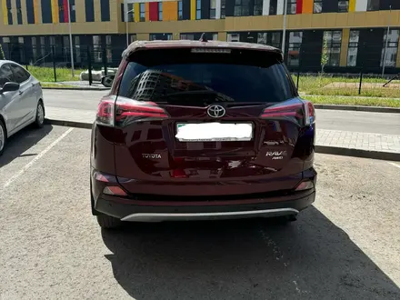 Toyota RAV4 2018 года за 12 100 000 тг. в Астана – фото 6