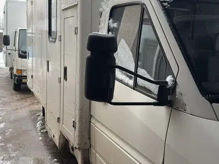 Mercedes-Benz Sprinter 2004 года за 7 200 000 тг. в Алматы – фото 2