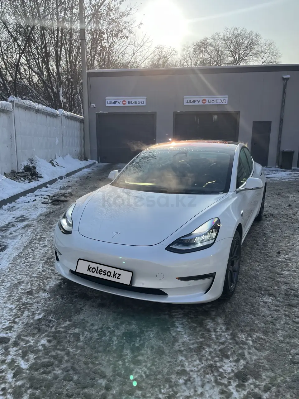 Tesla Model 3, 2019