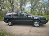 Volkswagen Passat 1992 годаүшін2 700 000 тг. в Караганда – фото 3