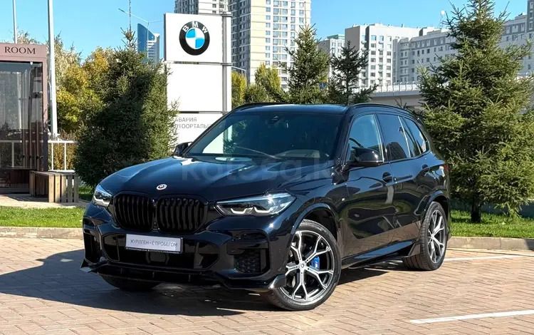 BMW X5 XDrive 40i 2022 года за 41 000 000 тг. в Астана