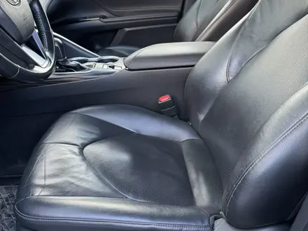 Toyota Camry 2018 года за 12 700 000 тг. в Костанай – фото 6