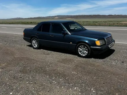 Mercedes-Benz E 230 1991 года за 1 400 000 тг. в Алматы – фото 2