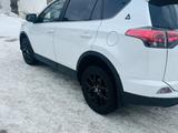 Toyota RAV4 2019 годаүшін13 300 000 тг. в Усть-Каменогорск – фото 3