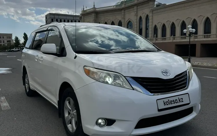 Toyota Sienna 2012 годаүшін9 900 000 тг. в Атырау