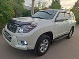 Toyota Land Cruiser Prado 2012 года за 14 300 000 тг. в Алматы