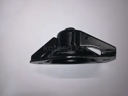 Подушка переднего моста Toyota hiace Toyota Regius 52380-26070 за 12 000 тг. в Алматы – фото 3