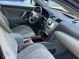 Toyota Camry 2010 года за 7 600 000 тг. в Актобе – фото 5