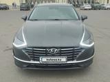 Hyundai Sonata 2022 года за 11 200 000 тг. в Астана