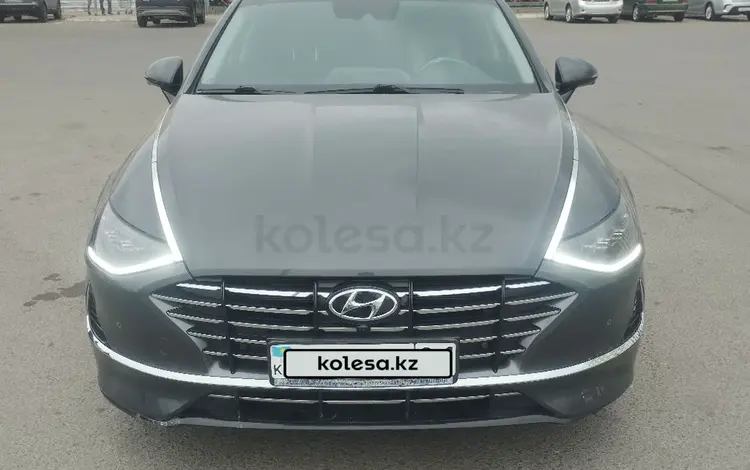 Hyundai Sonata 2022 года за 11 200 000 тг. в Астана