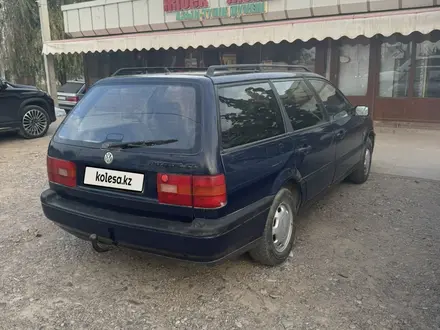 Volkswagen Passat 1995 года за 1 900 000 тг. в Шымкент – фото 4