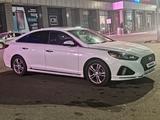 Hyundai Sonata 2019 года за 9 500 000 тг. в Алматы – фото 5