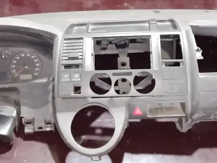 TitanAuto Volkswagen Transporter T5 торпедо за 50 000 тг. в Астана
