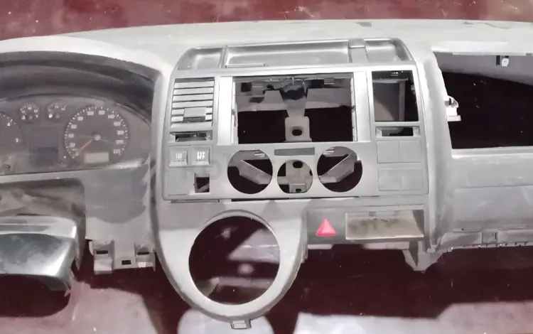 TitanAuto Volkswagen Transporter T5 торпедо за 50 000 тг. в Астана