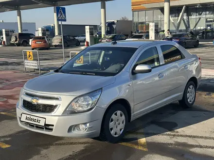 Chevrolet Cobalt 2022 года за 5 950 000 тг. в Алматы – фото 3