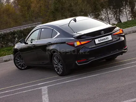 Lexus ES 250 2020 года за 21 000 000 тг. в Алматы – фото 8