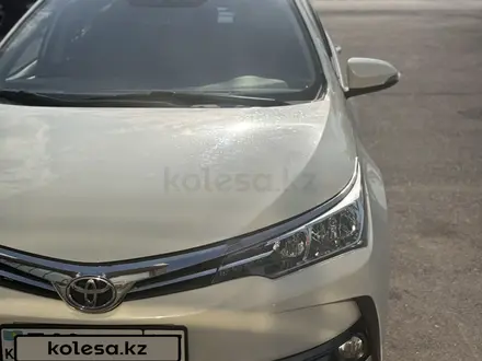 Toyota Corolla 2017 года за 7 000 000 тг. в Алматы