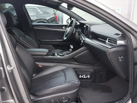 Kia K5 2023 года за 11 990 000 тг. в Астана – фото 21